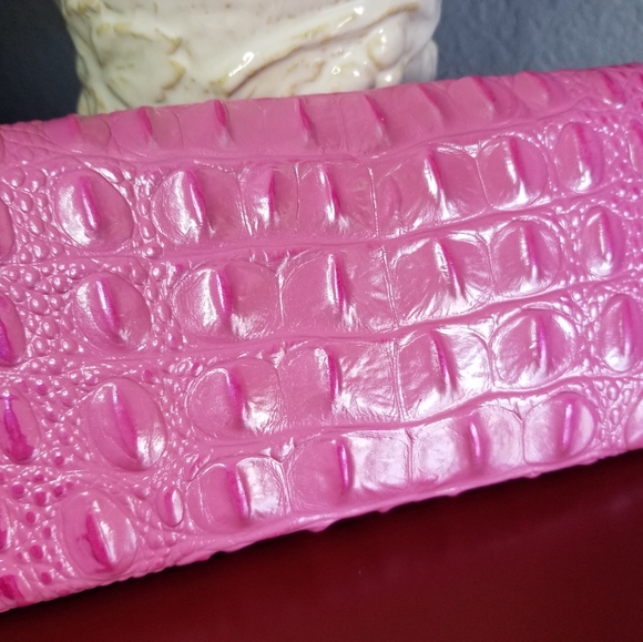 Brahmin Hibiscus Ombre Veronica Wallet NWT - Picture 4 of 11